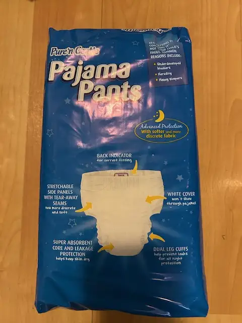 Youth Overnight pants $25 each, Pajama pants briefs Boys & Girls in Bathing & Changing in Oakville / Halton Region - Image 5