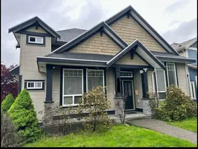 Quiet Shared Home – Seeking Responsible Single Occupant (No Couples) Available May 1st – Langley (Wi...