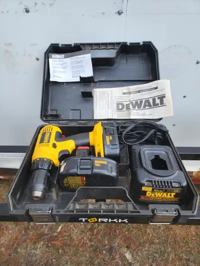 Dewalt 18V 1/2" Drill Driver W Two Batteries Charger & Hard Case, View more