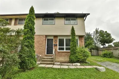 Individual rooms inside 4-Bedroom House for Rent – Minutes from Brock University Looking for a clean...