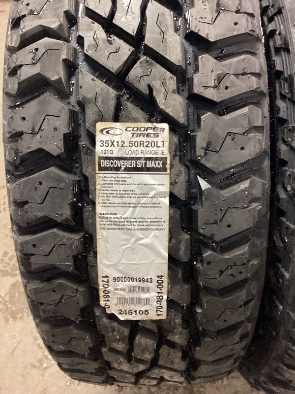 35x1250r20  Cooper Discoverer ST Maxx in Tires & Rims in Kawartha Lakes