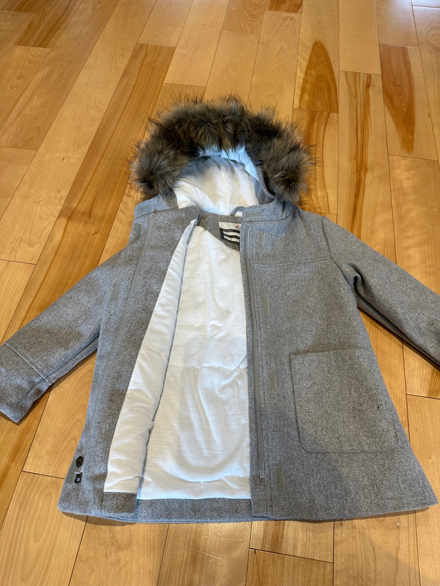 Superbe manteau enfant printemps automne grandeur 5 ans dans Vêtements - 5T  à Ville de Montréal - Image 2