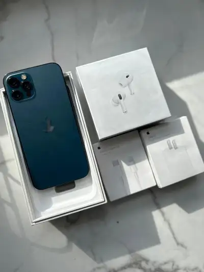 iPhone 12 PRO 256GB **FULL ACCESSORIES/DELIVERY**, View more