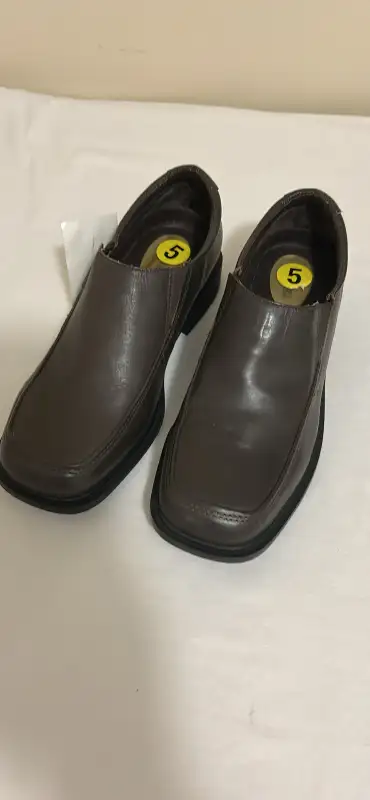 Boy’s “Kenneth Cole” Brown Leather Dress Shoes, View more