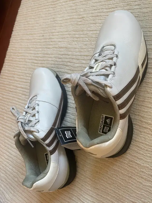 *Brand New* Adidas Women Driver Prima Golf Shoes (US# 8) in Golf in Mississauga / Peel Region - Image 2