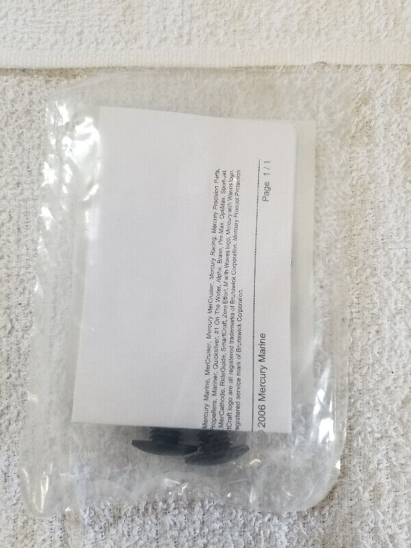 BRAND NEW Mercury 56-881006A05 Set Of Two Push Pins in Boat Parts, Trailers & Accessories in Kingston - Image 2