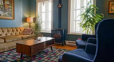 Magnifique appartement plein de cachet situé dans un secteur paisible et recherché du Vieux-Lévis Pr...