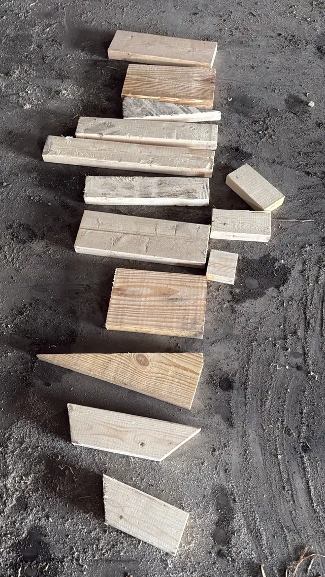 Camp Firewood  in Fireplace & Firewood in Owen Sound - Image 2