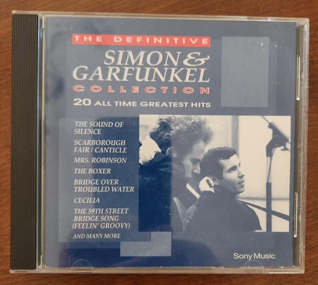 The Definitive Collection - Simon Garfunkel - CD in CDs, DVDs & Blu-ray in Oakville / Halton Region