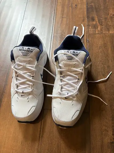NIKE AIR MONARCH III-BRAND NEW!!, View more