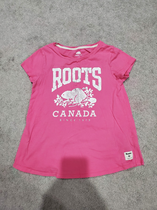 Girls Under Armour, Adidas clothes. Size Youth 6, M, L in Kids & Youth in Belleville - Image 3