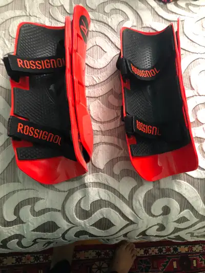 Rossignol hero ski leg protectors JR, View more