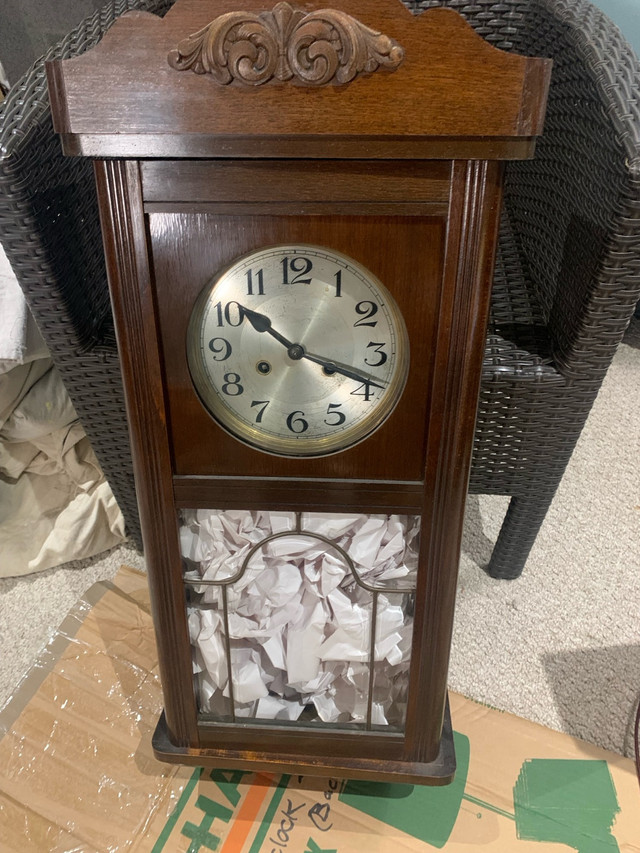  Pendulum Clock  with chimes  in Home Décor & Accents in Trenton