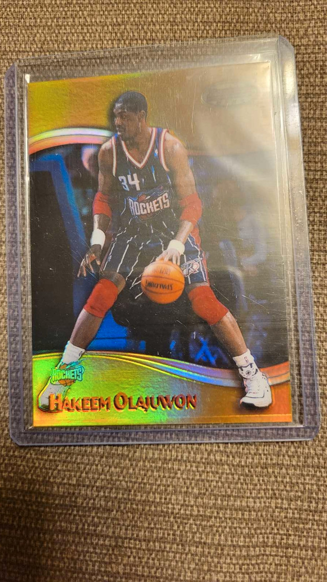 1999 Bowmans Best Hakeen Olajuwon Refractor Card /400 in Arts & Collectibles in City of Toronto