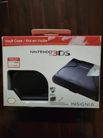 Insignia Nintendo 3DS / 3DS XL Vault Case. Protect Game Console. Hard Shell with Rubber Seal. Opened...
