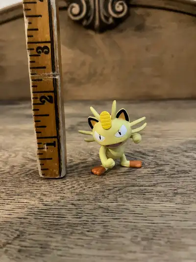 Pokémon Meowth Action Figure