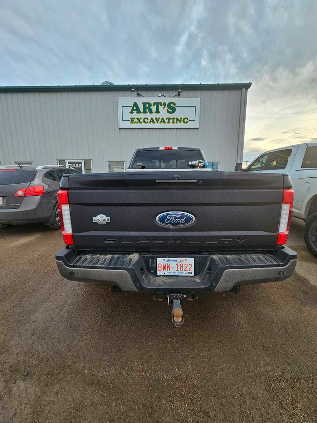 2018 king ranch F350 Dually in Cars & Trucks in Medicine Hat - Image 2