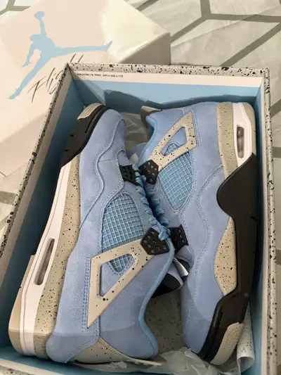 Jordan UNC 4’s, View more