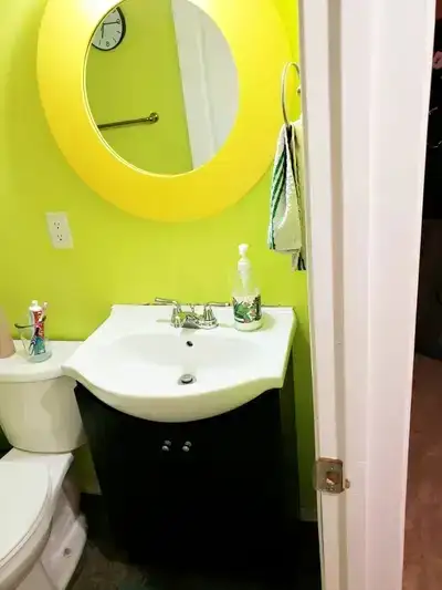ROOMMATE WANTED - INCLUDES EVERYTHING - NEAR UOFR - $575 in Room Rentals & Roommates in Regina - Image 10