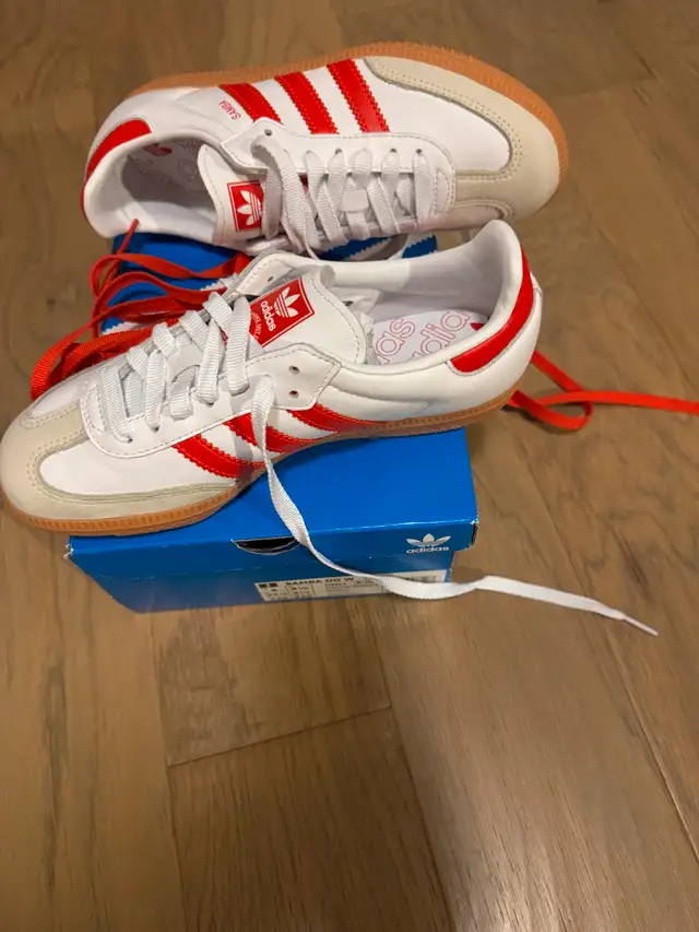 Brand New Adidas Samba Red/White Women's shoe628643627208971229