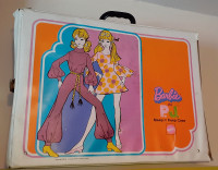 Vintage 1971 Barbie Case