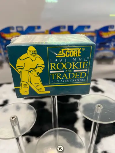 Score 1991 Rookie set, View more