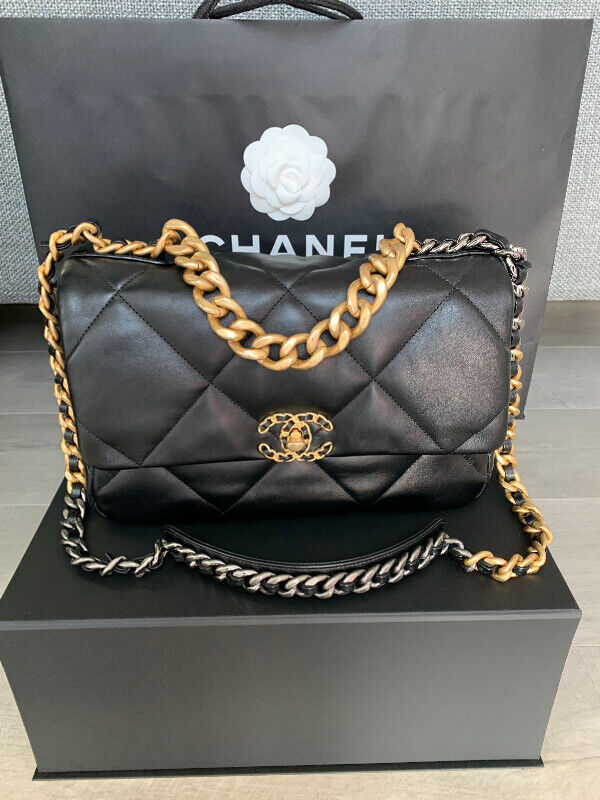 Authentic Chanel 19 Large 30cm Lambskin BNIB w/ receipt Women's
