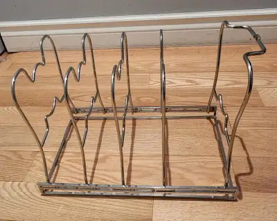 Organiseur de rangement pour batterie de cuisine