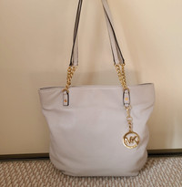 LIKE NEW "MICHAEL KORS" LEATHER TOTE BAG