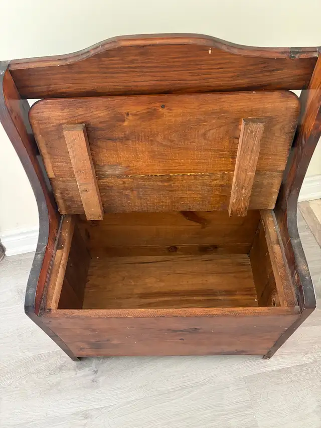 Rustic Solid Wood Storage Bench571057979188858881
