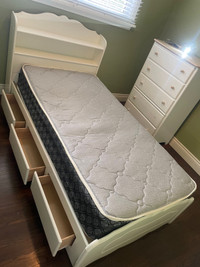 Kids twin bed with drawers
