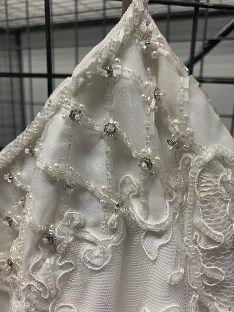 Custom Made Wedding Dress in Wedding in City of Toronto - Image 4
