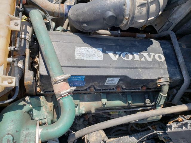 Volvo  diesel engines dans Moteur, Pièces de Moteur  à Ville de Montréal - Image 3