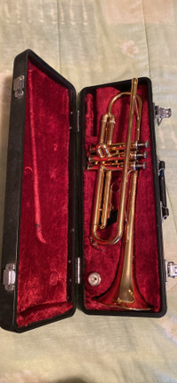 Yamaha Trumpet in MINT CONDITION.  W/case. Reduced to $575.00. 