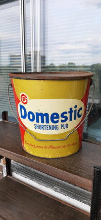 Vintage Domestic shortening large tin pail