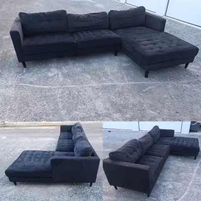 * * Free Delivery * * Large Black Sectional Sofa Couch w Chaise!