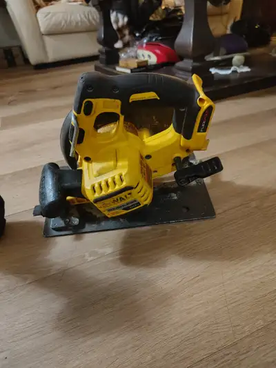 Cordless skill saw, View more