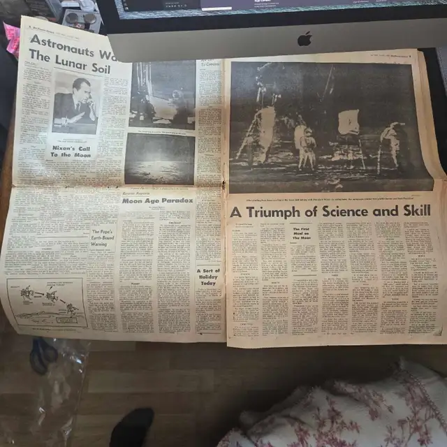 San Francisco Chronicle July 21 1969 Moon Landing Newspaper in Arts & Collectibles in Kitchener / Waterloo - Image 4