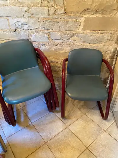 Rare vintage Kenetics Canadian made ‘72 set/4 chairs 160/200/H/E/C Some normal wear and note small b...