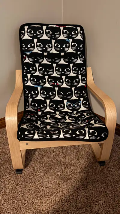 PICKUP LOCATION: Cranston SE. Non-smoking, no pets. E-transfer preferred. No holds without payment S...