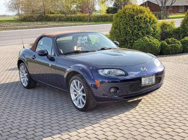 Mazda MIX - 5 Miata 2007 in Cars & Trucks in Ottawa