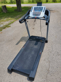 NordicTrack C700 2.75CHP FlexSelect Treadmill
