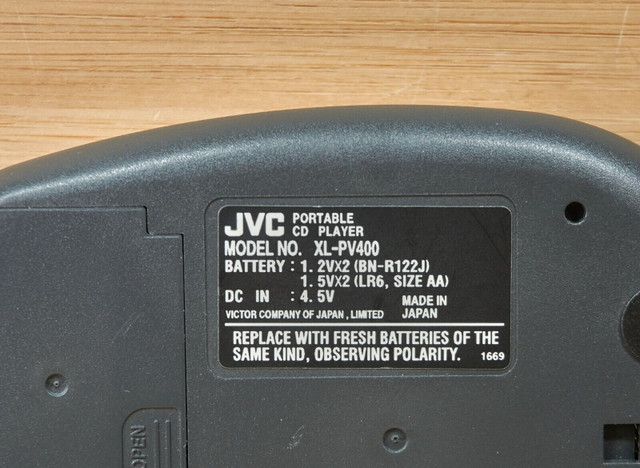 JVC PORTABLE CD PLAYER XL-PV400 -- made in Japan dans Appareils électroniques  à Laval/Rive Nord - Image 4