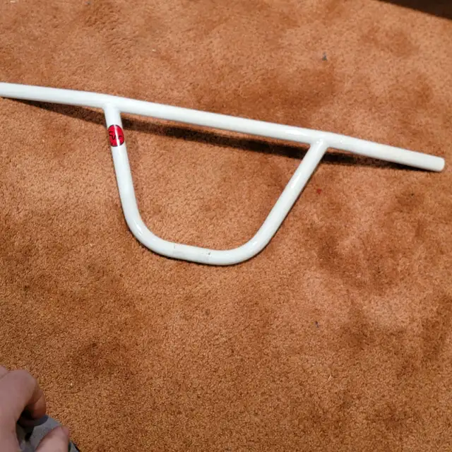 "Win" CW-Type Moustache Bars old school bmx handlebars White in Frames & Parts in City of Toronto - Image 4