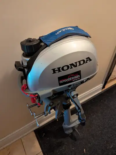 Honda 2.3 DHLCHC Outboard Motor. This model has a long shaft - 20". This outboard is in Like-New Con...