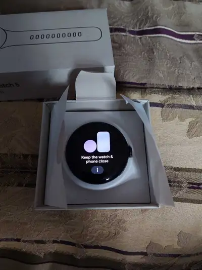 Google pixel watch 3 45 mm, View more