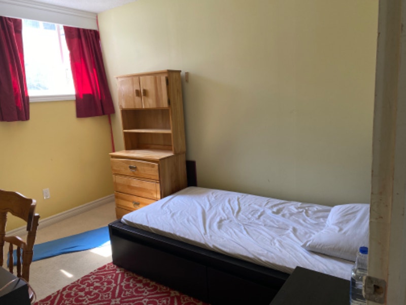 Basement room for rent in Barrhaven Room Rentals & Roommates Ottawa Kijiji