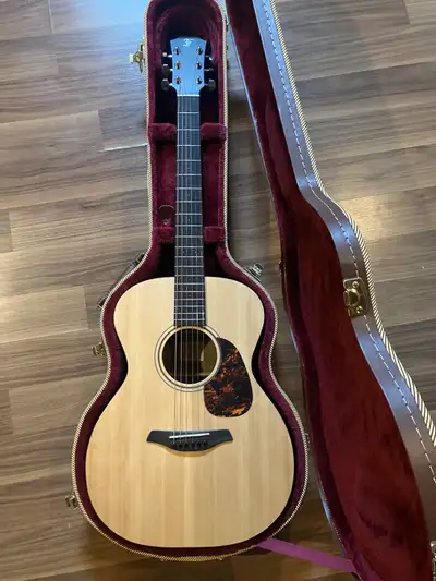 Furch Blue OM-SW acoustic guitar in mint condition. Sitka spruce top and black walnut back & sides....