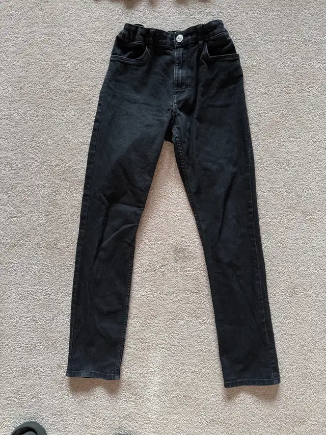 Selling stylish clothes (black jean, jacket, vest) 12-14T in Kids & Youth in St. Albert - Image 11