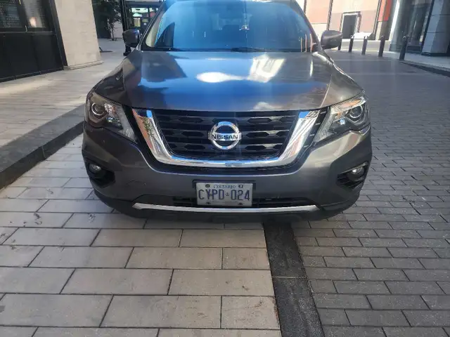 2020 Nissan Pathfinder SV Tech for sale